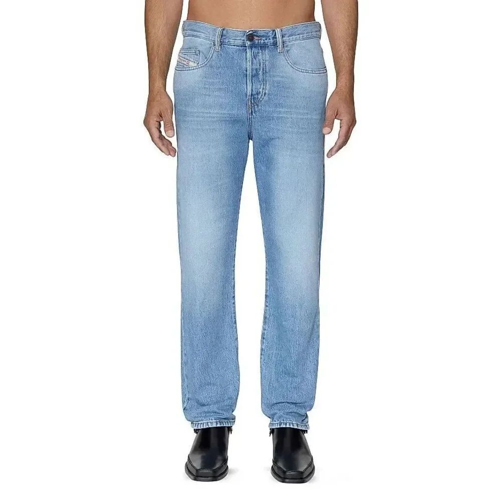 Diesel - Mens Regular Fit Mid Waist Straight Leg Jeans - 2020 D-VIKER - 09C66